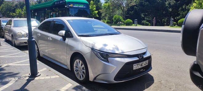 Toyota Corolla 2023, 13,200 km - 1.8 l - Bakı