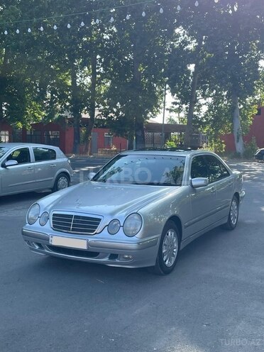 Mercedes E 240 1999, 255,000 km - 2.4 l - Ağdaş