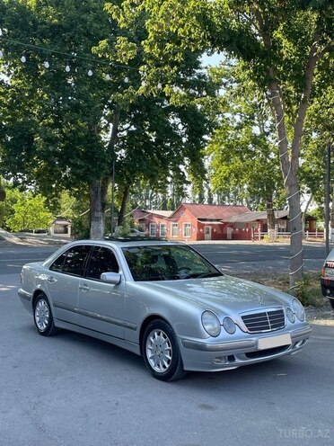 Mercedes E 240 1999, 255,000 km - 2.4 l - Ağdaş