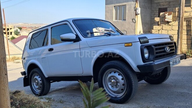 LADA (VAZ) Niva 2010, 320,000 km - 1.7 l - Bakı