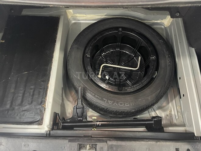 Mercedes E 240 1999, 255,000 km - 2.4 l - Ağdaş