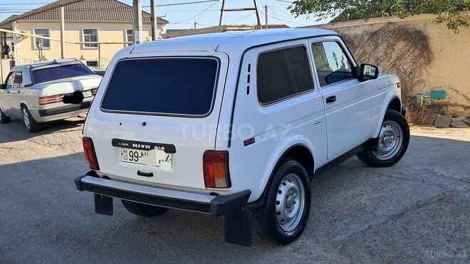LADA (VAZ) Niva 2010, 320,000 km - 1.7 l - Bakı