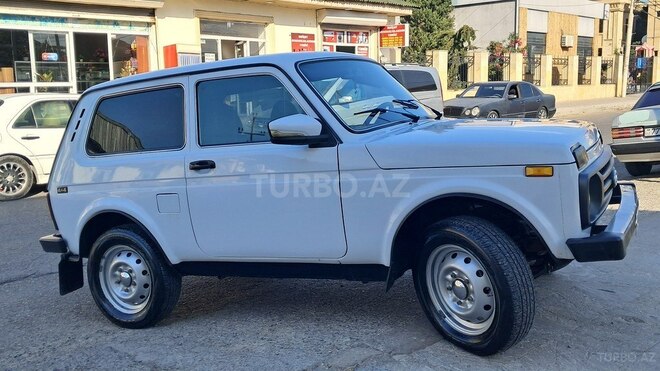 LADA (VAZ) Niva 2010, 320,000 km - 1.7 l - Bakı