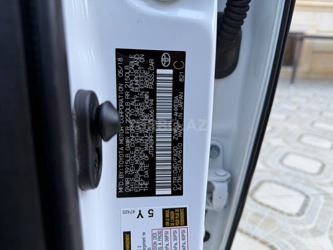 Toyota Prius 2018, 95,000 km - 1.8 l - Bakı