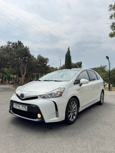 Toyota Prius V 2016, 90,500 km - 1.8 л - Bakı