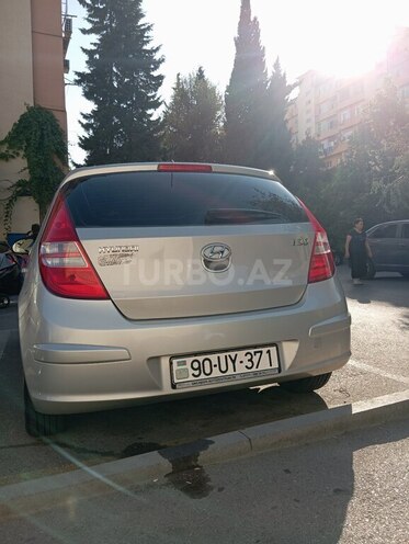 Hyundai i30-4