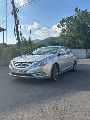 Hyundai Sonata-3