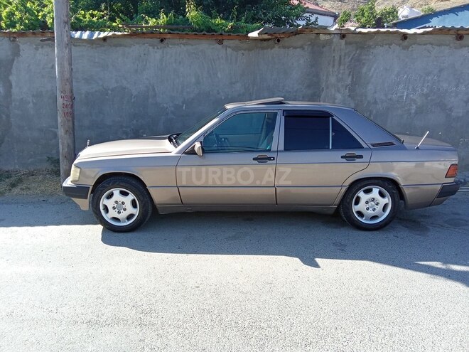 Mercedes 190 1992, 250,000 km - 2.0 l - Bakı