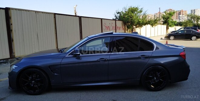 BMW 330 2017, 210,000 km - 2.0 l - Bakı