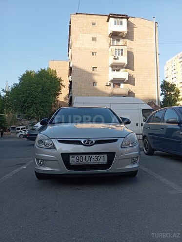 Hyundai i30-1