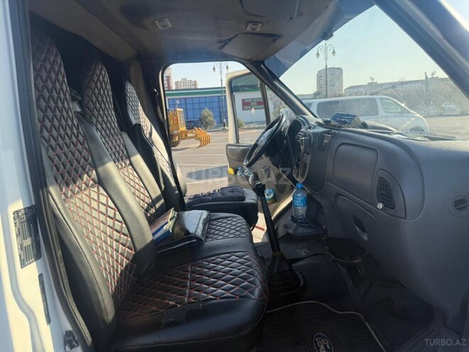Ford Transit 2002, 325,000 km - 2.4 l - Sumqayıt