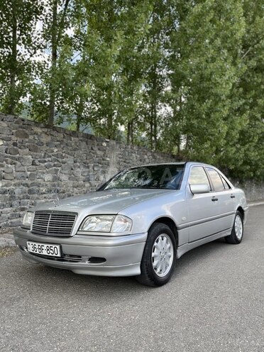 Mercedes C 200 1997, 235,000 km - 2.0 l - Qəbələ