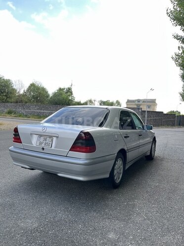 Mercedes C 200 1997, 235,000 km - 2.0 l - Qəbələ