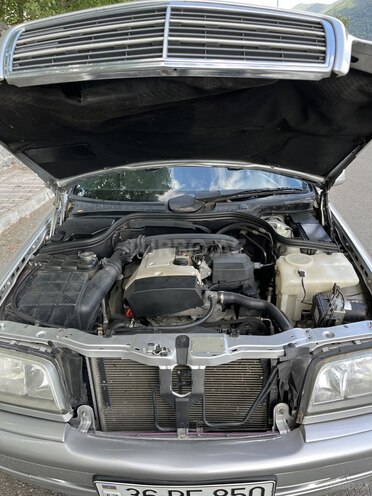 Mercedes C 200 1997, 235,000 km - 2.0 l - Qəbələ
