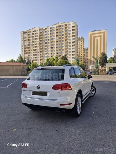 Volkswagen Touareg 2013, 209,280 km - 3.6 l - Bakı
