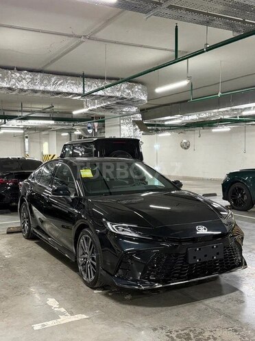 Toyota Camry-1