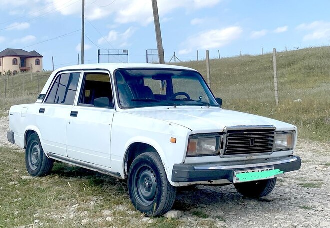 LADA (VAZ) 2107 1997, 90,000 km - 1.6 л - Şamaxı