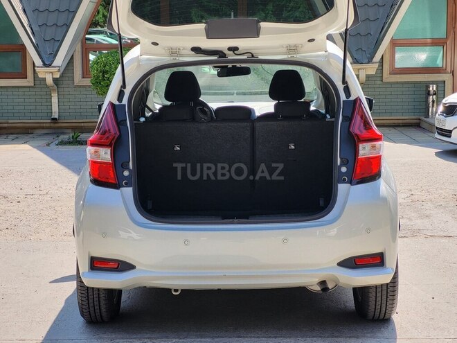 Nissan Note-9