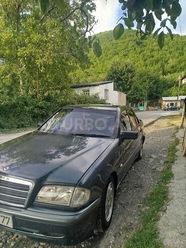 Mercedes C 180 1997, 300,000 km - 1.8 l - Şəki