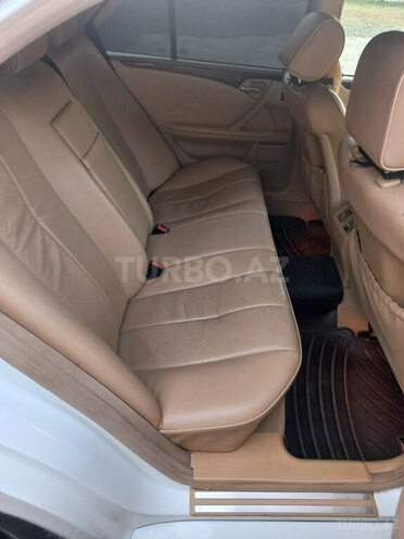 Mercedes E 240 2000, 318,400 km - 2.4 l - Masallı