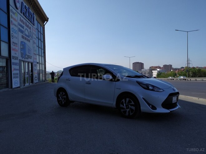 Toyota Aqua 2020, 91,000 km - 1.5 l - Bakı