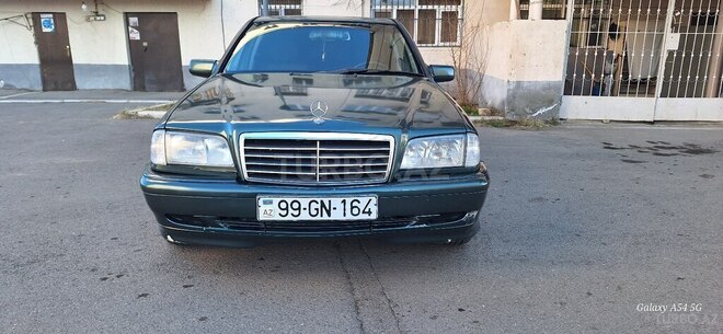 Mercedes C 180 1999, 300,000 km - 1.8 л - Gəncə