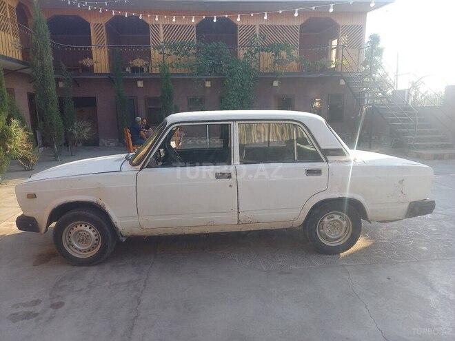 LADA (VAZ) 2107 1992, 25,000 km - 1.6 l - Sabirabad