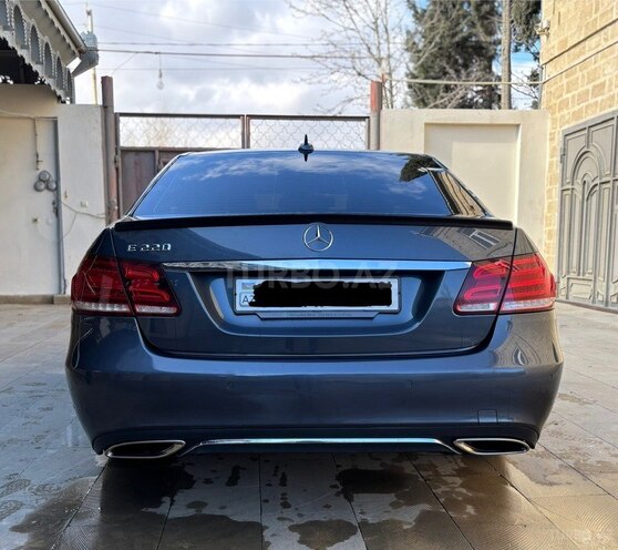 Mercedes E 220 d 2015, 195,000 km - 2.2 l - Bakı