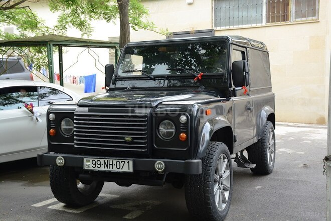Land Rover Defender 2005, 107,000 km - 2.5 l - Bakı