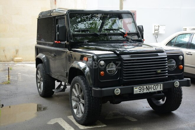 Land Rover Defender 2005, 107,000 km - 2.5 l - Bakı