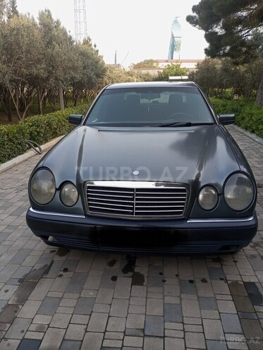 Mercedes E 280 1997, 400,000 km - 2.8 l - Bakı