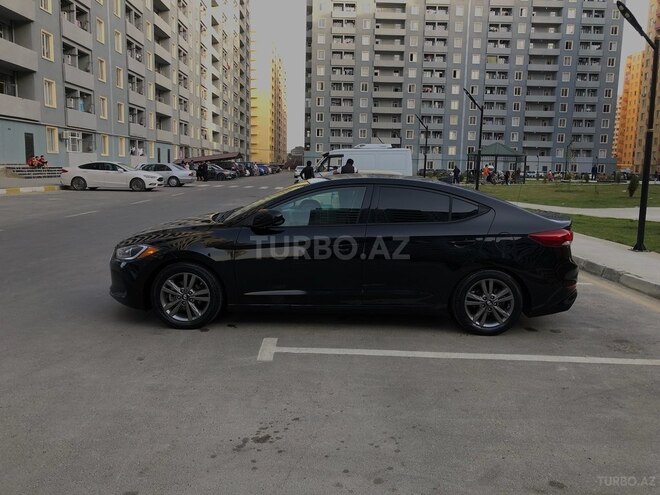 Hyundai Elantra 2018, 164,153 km - 2.0 l - Bakı