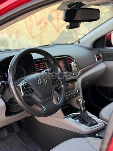 Hyundai Avante 2018, 219,000 km - 2.0 l - Bakı
