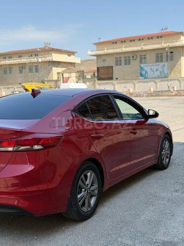 Hyundai Avante 2018, 219,000 km - 2.0 l - Bakı