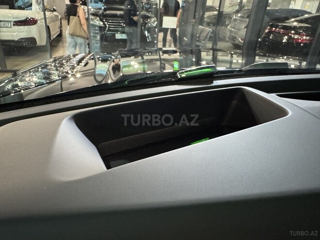 Land Rover Defender 2023, 14,000 km - 3.0 л - Bakı