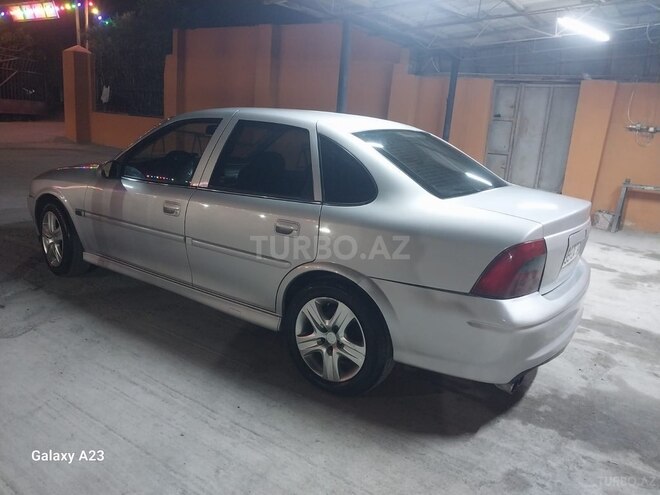 Opel Vectra 1999, 494,222 km - 2.0 l - Bakı