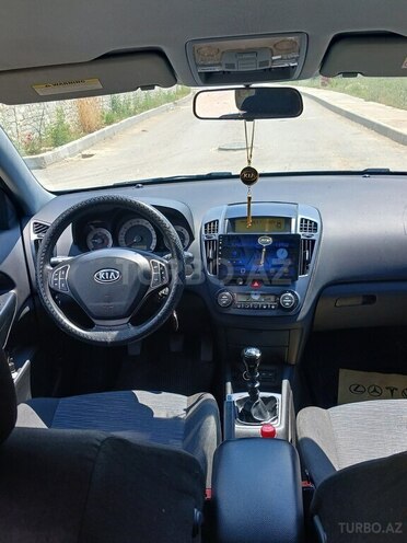 Kia Ceed 2008, 320,000 km - 1.6 l - Bakı
