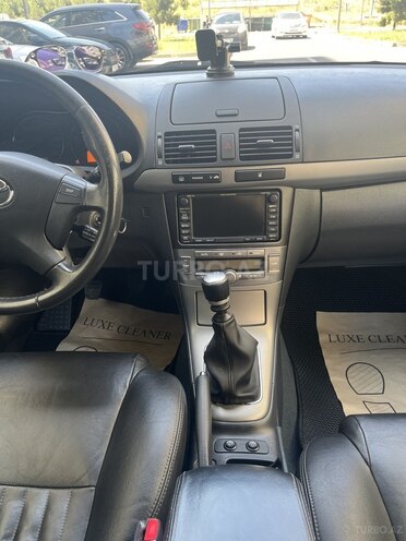 Toyota Avensis 2008, 194,733 km - 2.0 л - Bakı