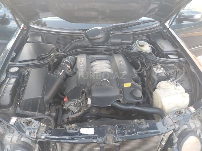 Mercedes E 280 2000, 443,862 km - 2.8 l - İmişli