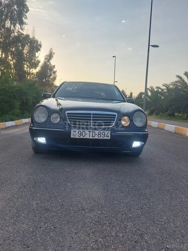 Mercedes E 280 2000, 443,862 km - 2.8 l - İmişli