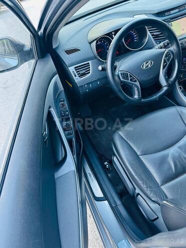Hyundai Avante 2014, 118,000 km - 1.6 l - Bakı