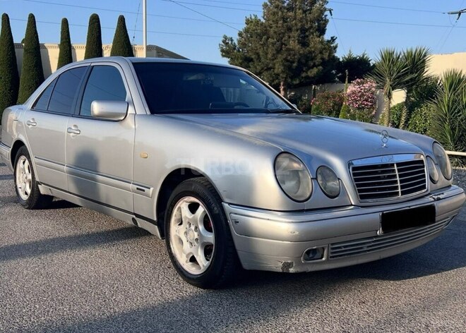 Mercedes E 220 d 1999, 882,000 km - 2.2 l - Bakı