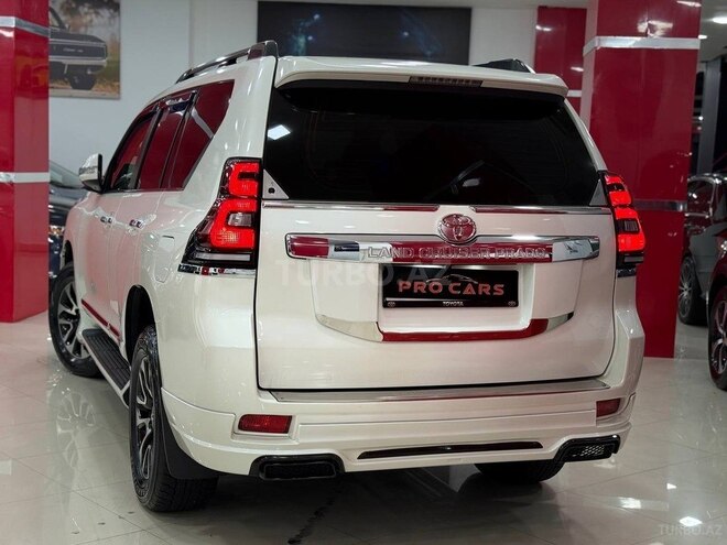 Toyota Land Cruiser Prado-14