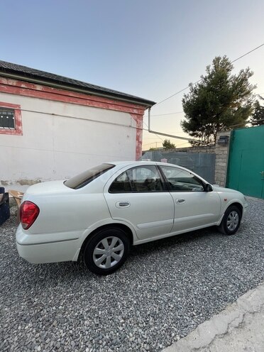 Nissan Sunny 2008, 285,000 km - 1.3 l - Bakı