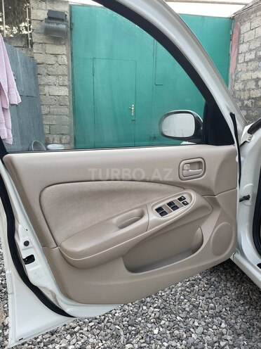 Nissan Sunny 2008, 285,000 km - 1.3 l - Bakı