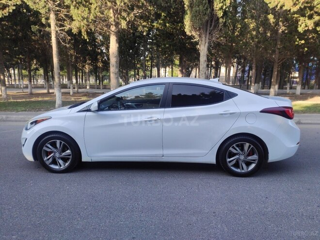 Hyundai Elantra 2015, 172,200 km - 1.8 l - Bakı