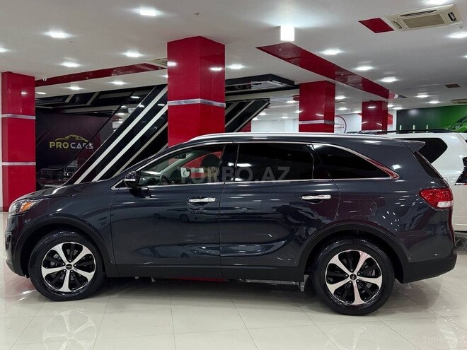 Kia Sorento-9