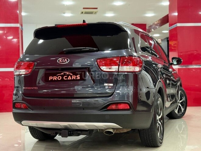Kia Sorento-16