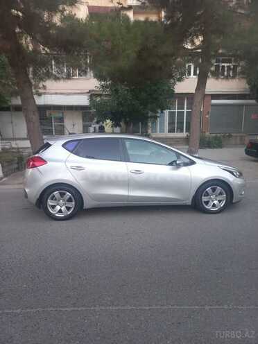 Kia Ceed 2013, 250,000 km - 1.6 l - Bakı
