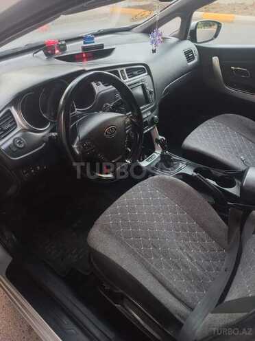 Kia Ceed 2013, 250,000 km - 1.6 l - Bakı